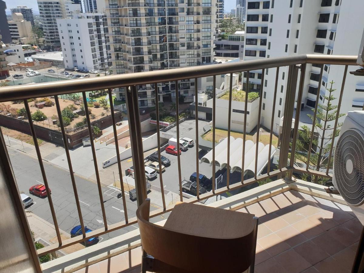 Surfers Holiday Apartments Голд-Кост Екстер'єр фото